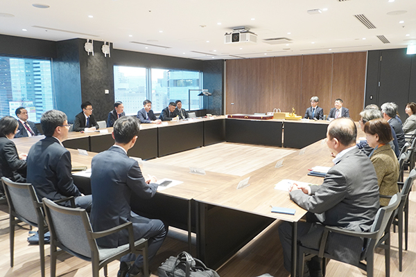 1699942236634575.jpg 東京總部會(huì)談全景.jpg